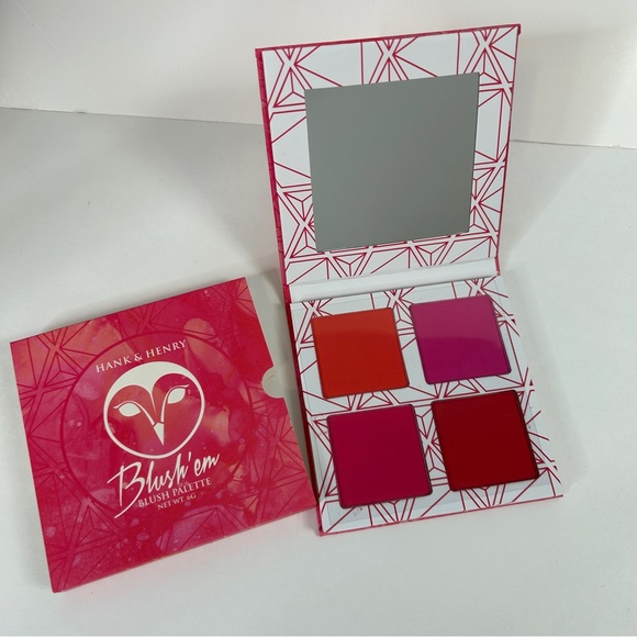 Hank & Henry Makeup Bundle - Picture 3 of 6